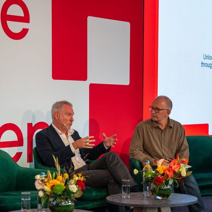 L-R: Guy-Laurent Epstein and Stephen Nuttall, Chair, IBC  